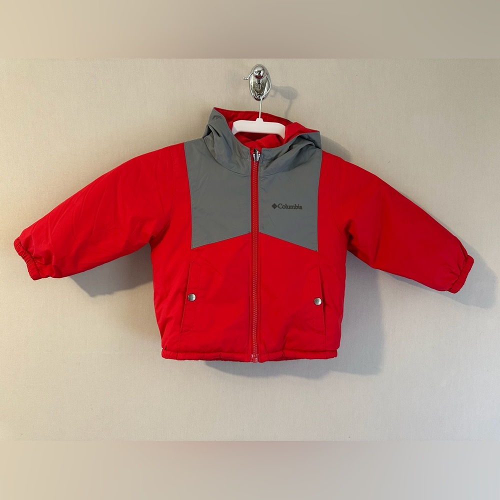 Columbia Toddler's Bright Red Jacket/reversible to Gray/red Raincoat. Size 2T